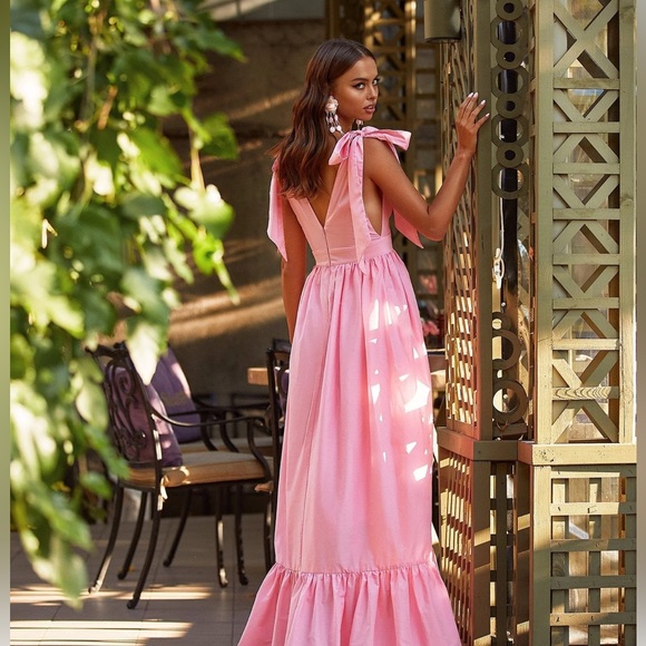 Alamour The Label Pink Cellina Maxi Dress - Picture 2 of 6